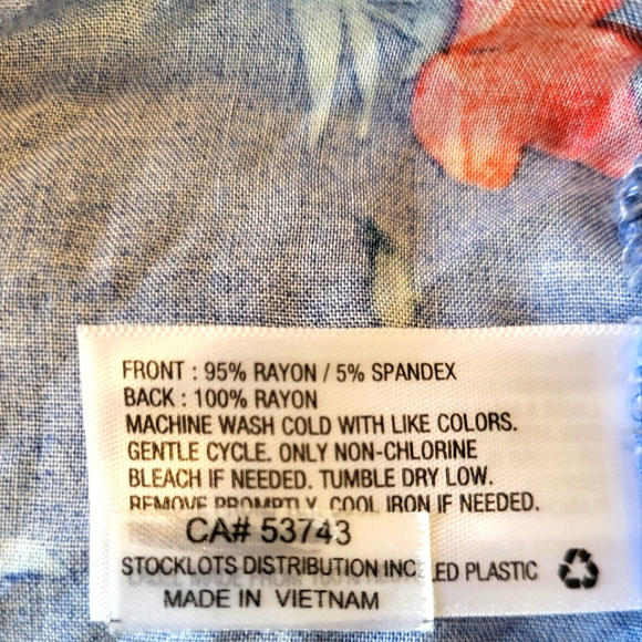 4 for $30 🌈 Ava & Viv hi low floral back short sleeve t-shirt size 4X - Picture 5 of 7